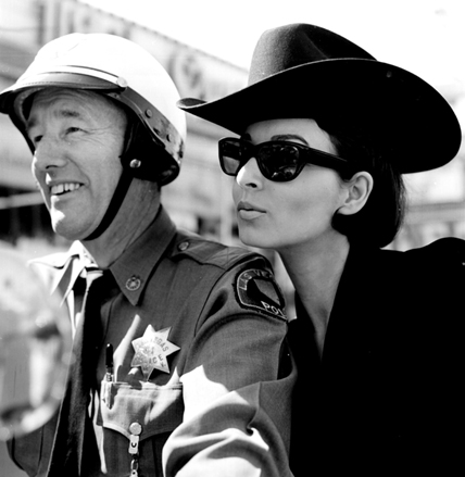 Mark Mender — Modell mit Sheriff,